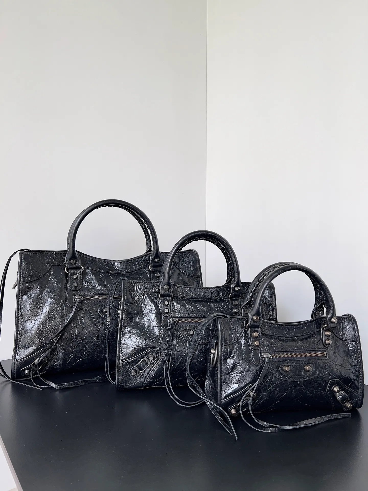 10A Top Quality Luxury Designer Handbags Real Leatherle City Locomotive Bag Classic Genuine Leather Rivet Vintage Tote Crossbody Bags