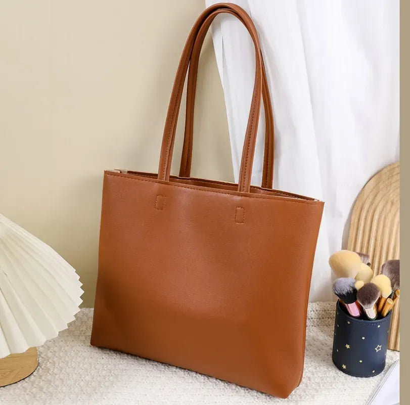 Top Quality New Men Duffle Bag Women Travel Bags Hand Luggage Travel Bags Men Pu Leather Handbags Large Crossbody Bags Totes Purse Crossbody Bag 55Cm